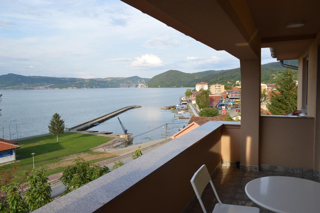 Apartmani "Marija" Galambóc Kültér fotó